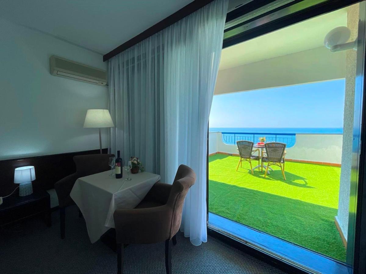 Corpus A - Hotel Albatros Улцинь Экстерьер фото