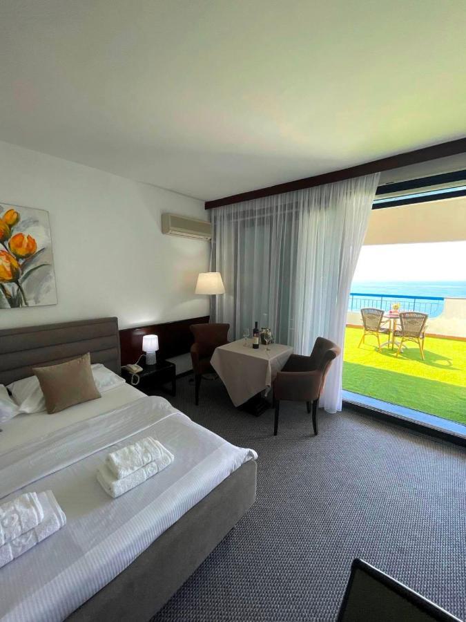 Corpus A - Hotel Albatros Улцинь Экстерьер фото
